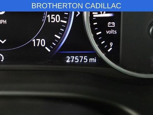 Used 2024 Buick Enclave Premium AWD/4WD image 18