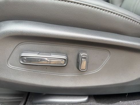 New 2026 Honda HR-V EX-L image 11