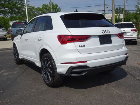 Certified 2025 Audi Q3 2.0T Premium Plus w/ Premium Plus Package AWD/4WD image 3