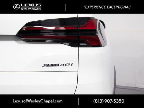 Used 2026 BMW X5 xDrive40i w/ Premium Package AWD/4WD image 8