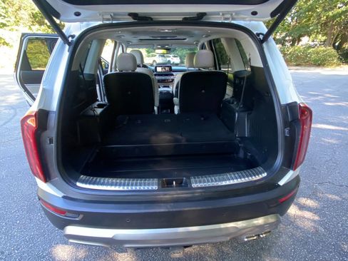 Used 2020 Kia Telluride SX w/ Towing Package FWD image 50