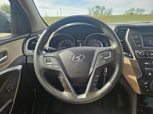 Used 2018 Hyundai Santa Fe Sport FWD image 14