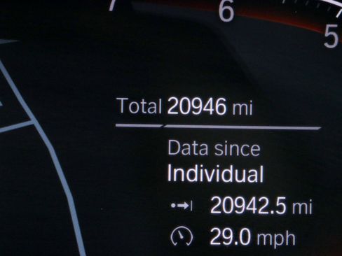 Used 2024 BMW X3 sDrive30i w/ Premium Package RWD image 16