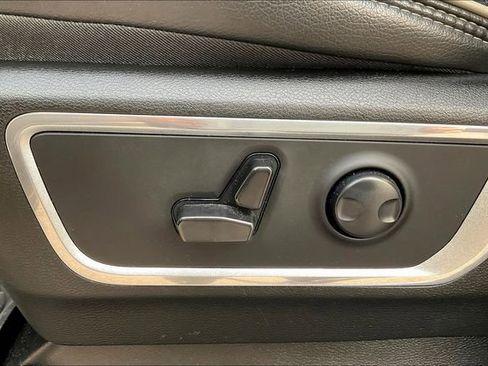 Used 2023 RAM 1500 Laramie image 29