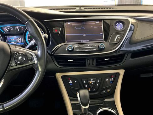 Used 2018 Buick Envision Essence image 7