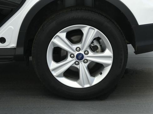Used 2015 Ford Escape SE AWD/4WD image 23