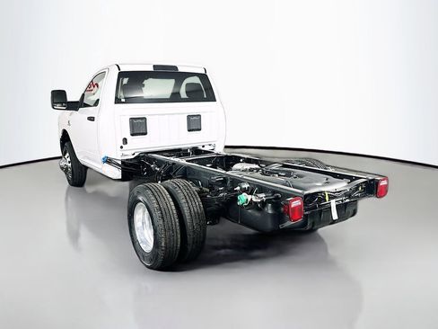 New 2026 RAM 3500 Tradesman w/ Chrome Appearance Group image 5