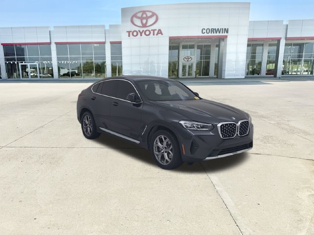 Used 2023 BMW X4 xDrive30i w/ Premium Package AWD/4WD image 36