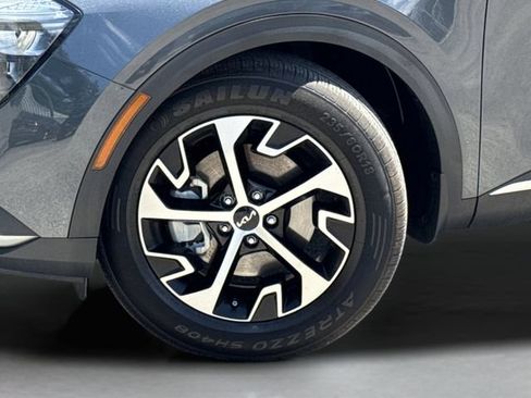 Certified 2023 Kia Sportage EX FWD image 48