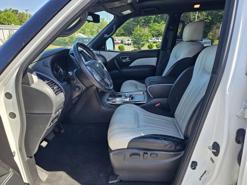 Used 2019 INFINITI QX80 Limited w/ All-Season Package AWD/4WD image 17