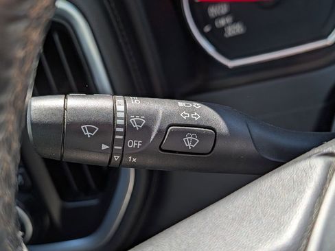 Used 2019 Chevrolet Silverado 1500 LT w/ All-Star Edition AWD/4WD image 40