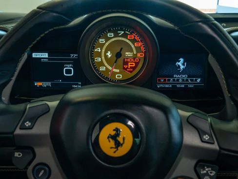 Certified 2016 Ferrari 488 GTB RWD image 13