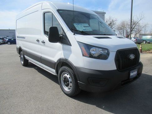 New 2026 Ford Transit 250 148 Medium Roof RWD image 3