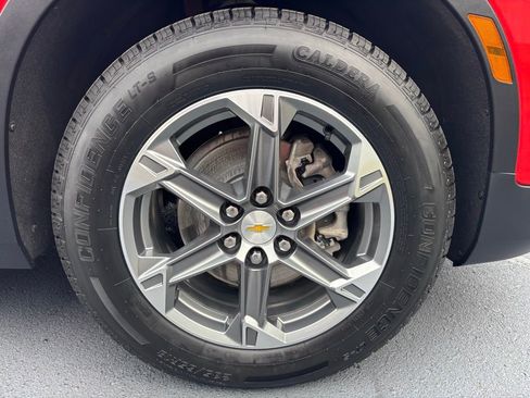 Used 2025 Chevrolet Blazer LT image 35