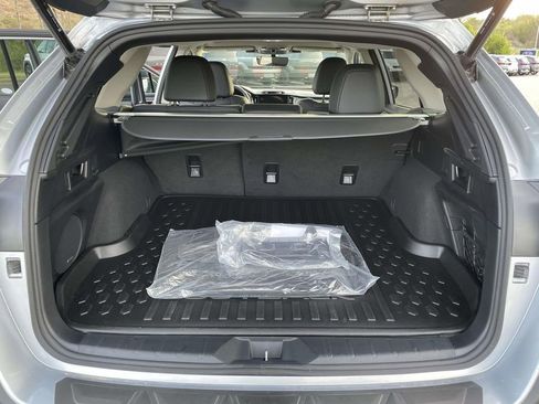 Certified 2025 Subaru Outback Limited AWD/4WD image 29