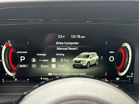 New 2025 Nissan Pathfinder Platinum image 9