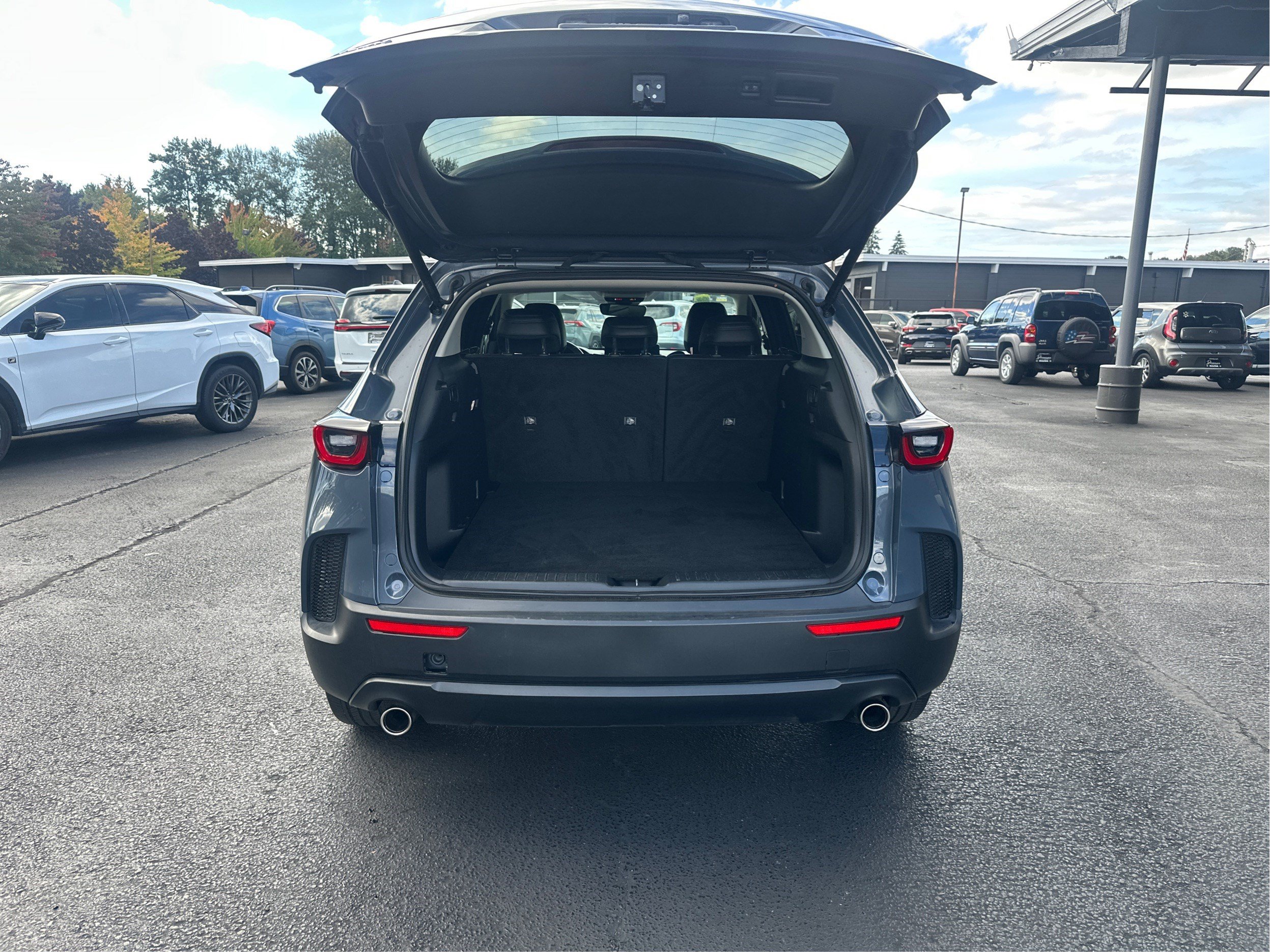 Certified 2025 MAZDA CX-50 AWD 2.5 S w/ Premium Plus Pkg image 11