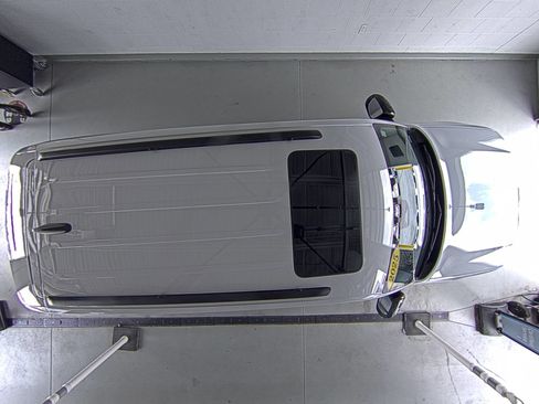 Used 2025 Jeep Grand Cherokee L Laredo image 35