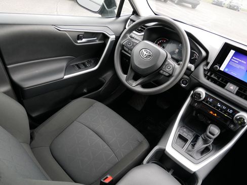 Certified 2025 Toyota RAV4 XLE image 9