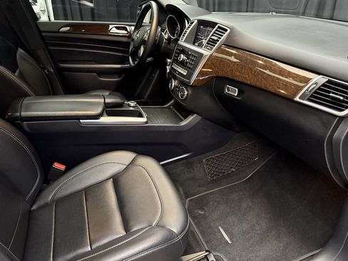 Used 2012 Mercedes-Benz ML 350 4MATIC image 23