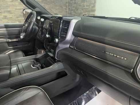 Used 2021 RAM 2500 Limited image 27