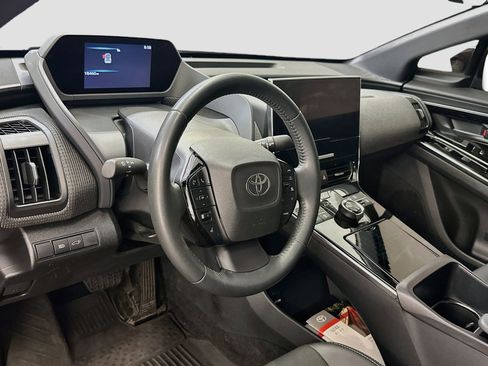 Used 2023 Toyota bZ4X AWD w/ Weather Package image 18