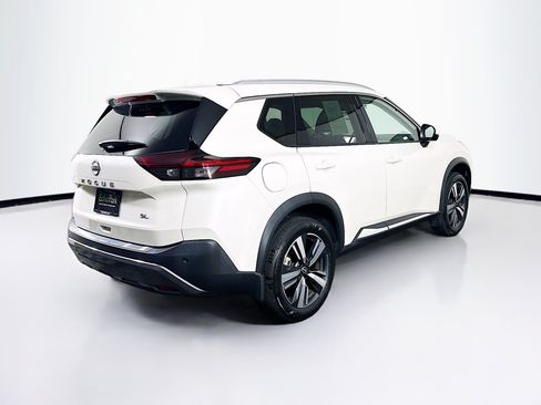 Used 2023 Nissan Rogue SL FWD image 9