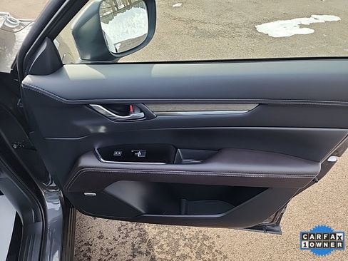 Certified 2025 MAZDA CX-5 Signature image 28