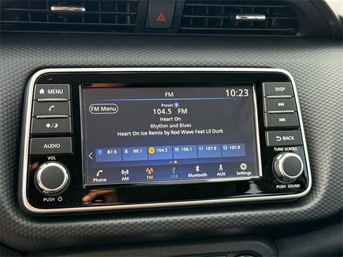 Certified 2025 Nissan Kicks Play S image 23