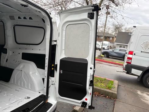 Used 2021 RAM ProMaster City Tradesman SLT image 21