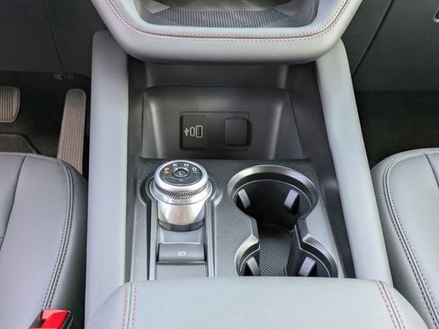 New 2026 Ford Explorer Active w/ Active Comfort Package image 21