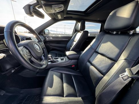 Used 2022 Jeep Grand Cherokee Limited image 13