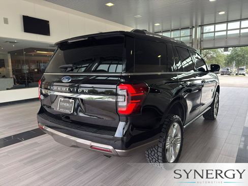 Used 2024 Ford Expedition King Ranch AWD/4WD image 36