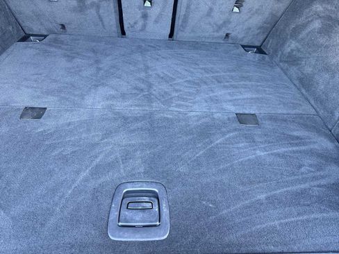 Used 2023 BMW X5 xDrive45e image 32