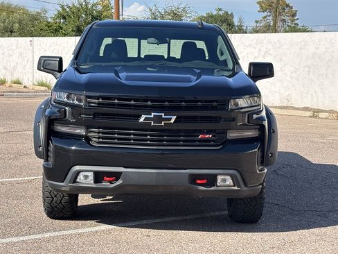 Used 2020 Chevrolet Silverado 1500 LT Trail Boss AWD/4WD image 11