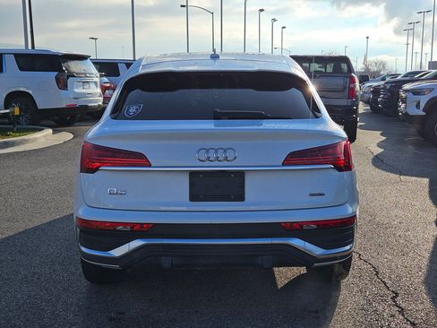 Used 2021 Audi Q5 Prestige image 4