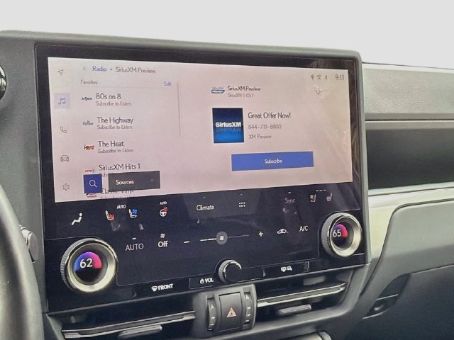 Used 2025 Lexus GX 550 AWD/4WD image 32