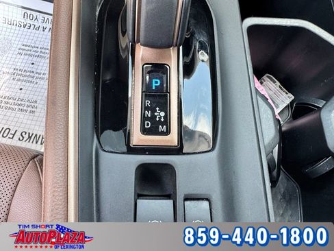 Used 2024 Toyota Grand Highlander AWD Hybrid image 32