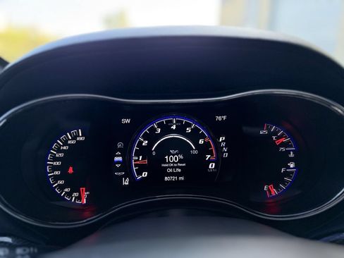 Used 2018 Jeep Grand Cherokee Trackhawk AWD/4WD image 21