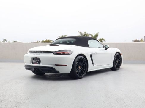 Certified 2022 Porsche 718 Boxster RWD image 10