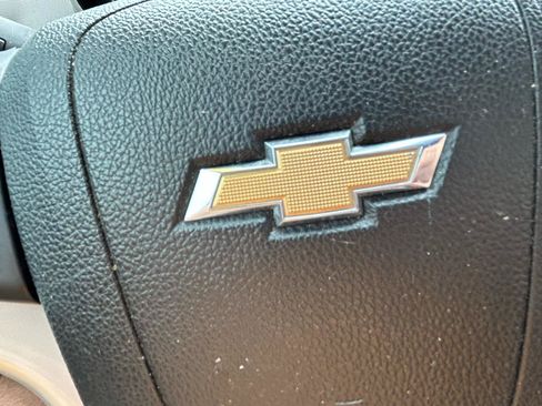Used 2017 Chevrolet Sonic Premier FWD image 20