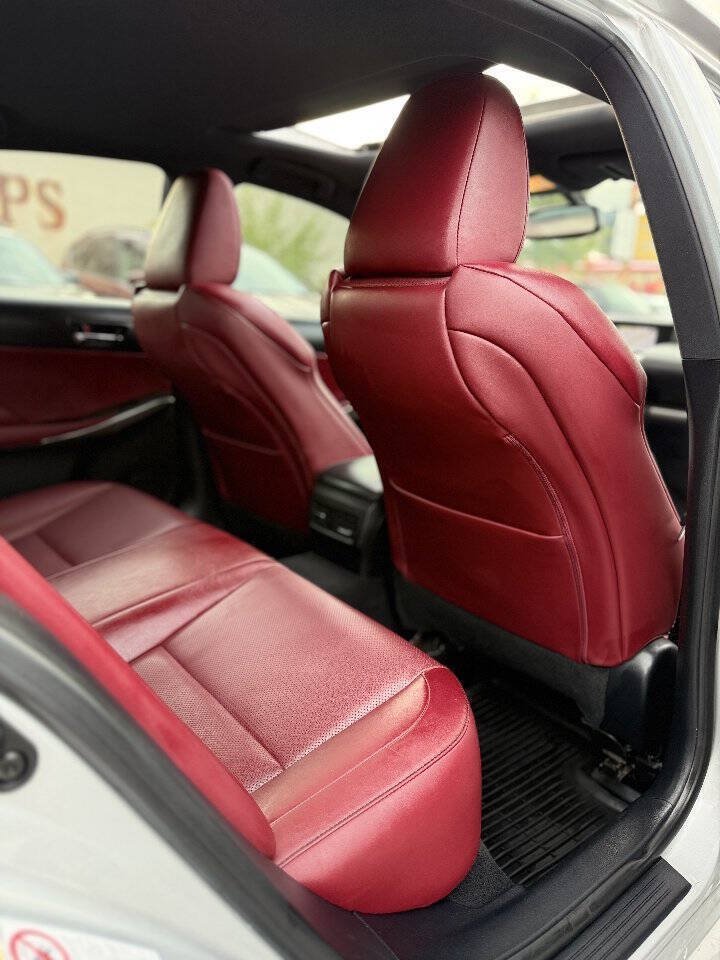 Used 2015 Lexus IS 250 AWD w/ F-Sport Package image 24