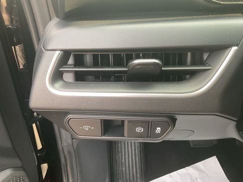 Used 2025 Kia K4 FWD image 10