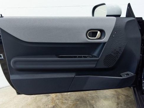 Used 2025 MINI Cooper S FWD image 13