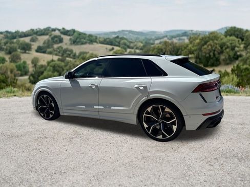 Used 2023 Audi RS Q8 AWD/4WD image 6