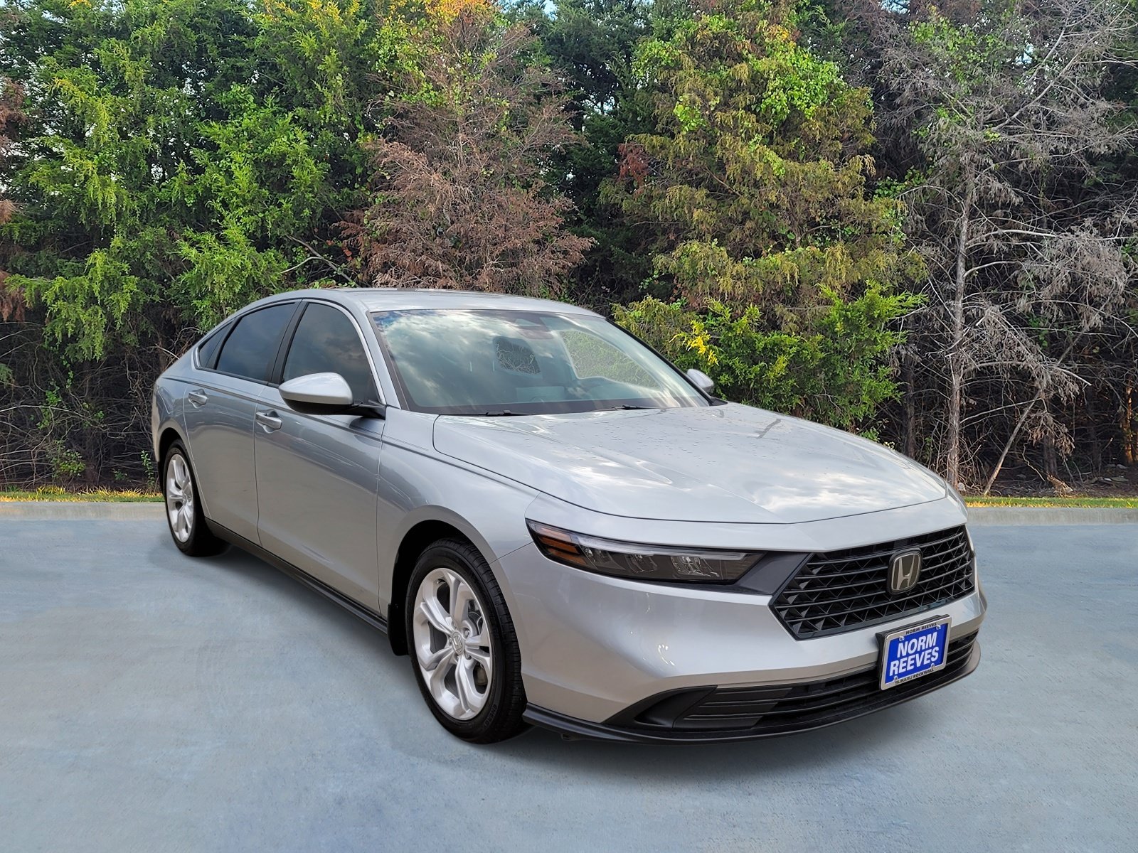 Used 2025 Honda Accord LX image 16
