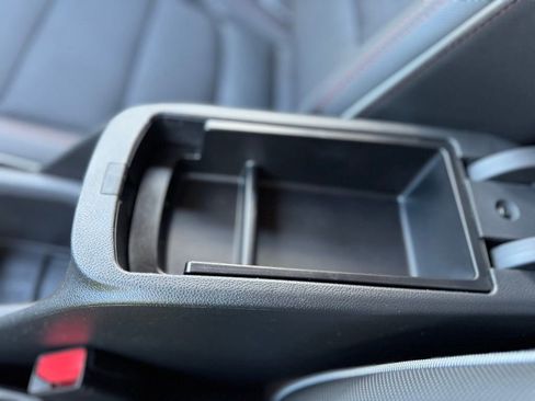 Used 2023 Chevrolet TrailBlazer RS w/ Convenience Package image 24