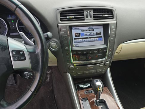 Used 2012 Lexus IS 250 image 14