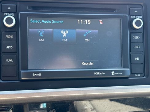 Used 2016 Toyota Tacoma SR5 w/ SR5 Appearance Package (SN) AWD/4WD image 17