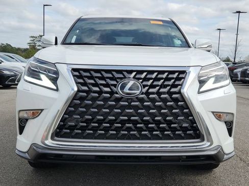 Used 2022 Lexus GX 460 Luxury w/ Sport Design Package image 8